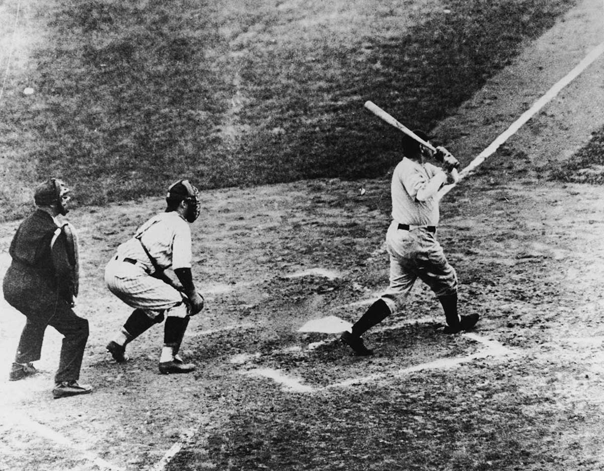 1932-World-Series-Game-3-Babe-Ruth_0.jpg