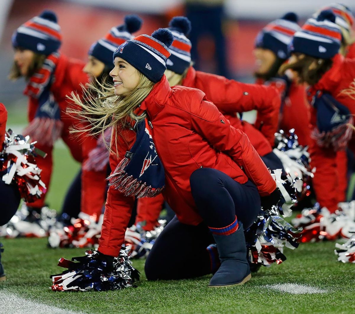 New-England-Patriots-cheerleaders-AP_856205086596.jpg