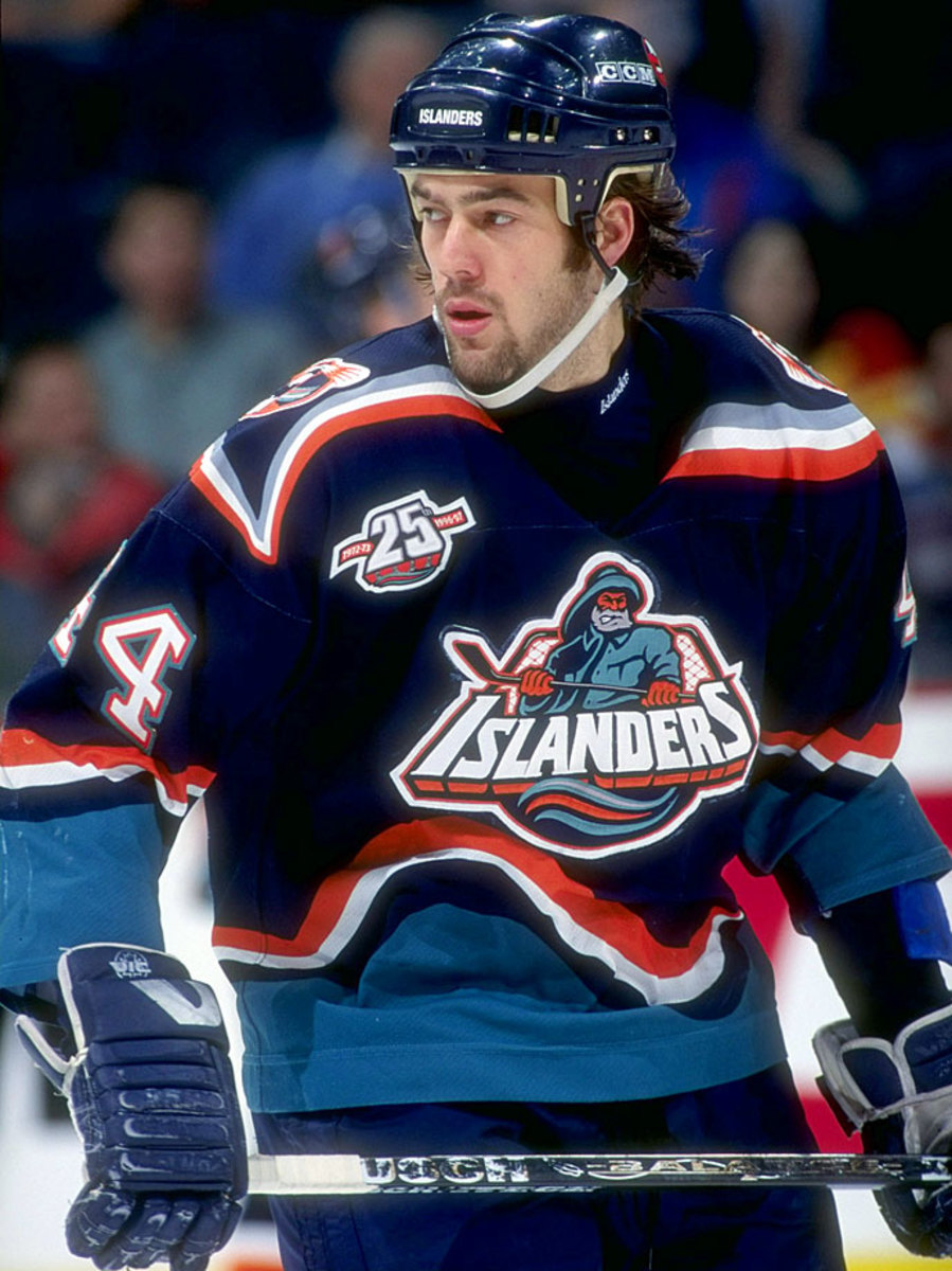 New-York-Islanders-fisherman-jersey-Todd-Bertuzzi.jpeg
