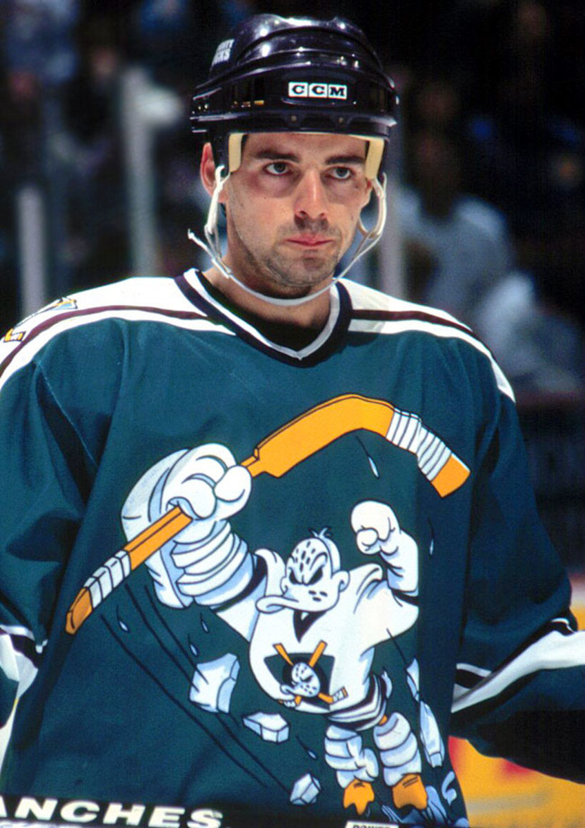 Anaheim-Mighty-Ducks-Jason-York.jpeg