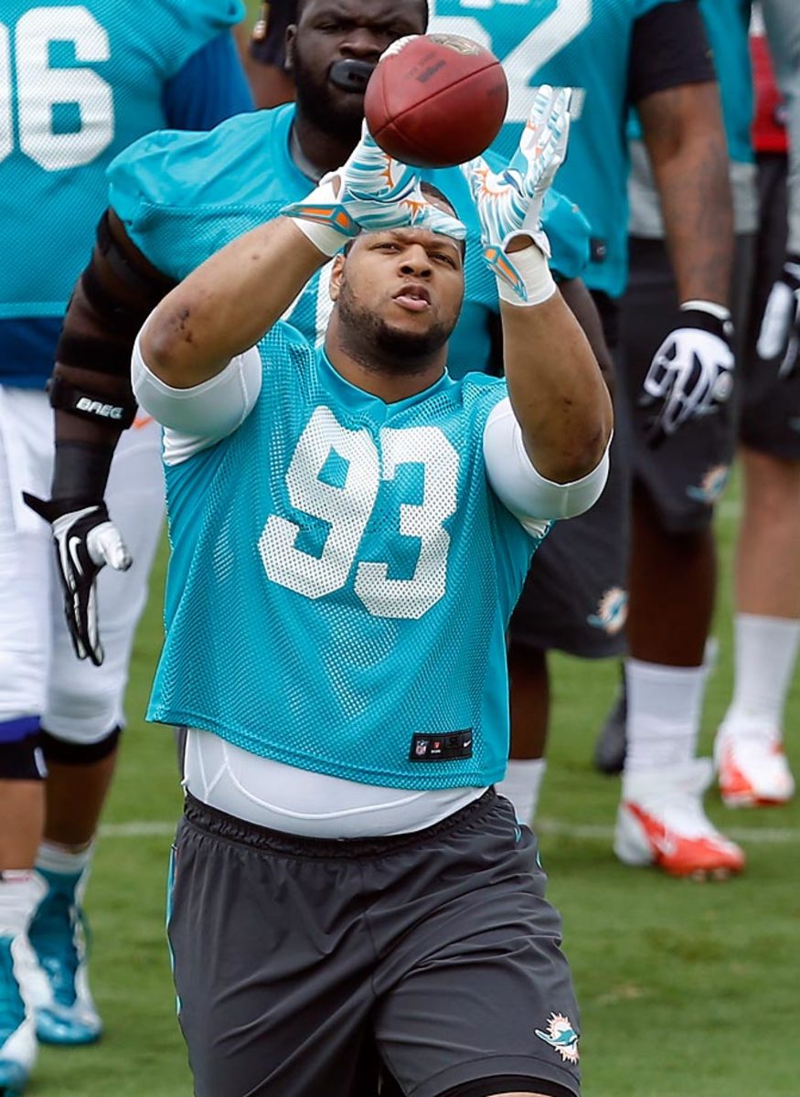 03-Ndamukong-Suh.jpg