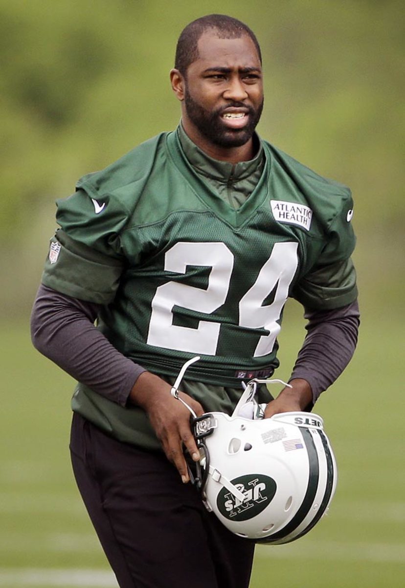 04-darrelle-revis.jpg