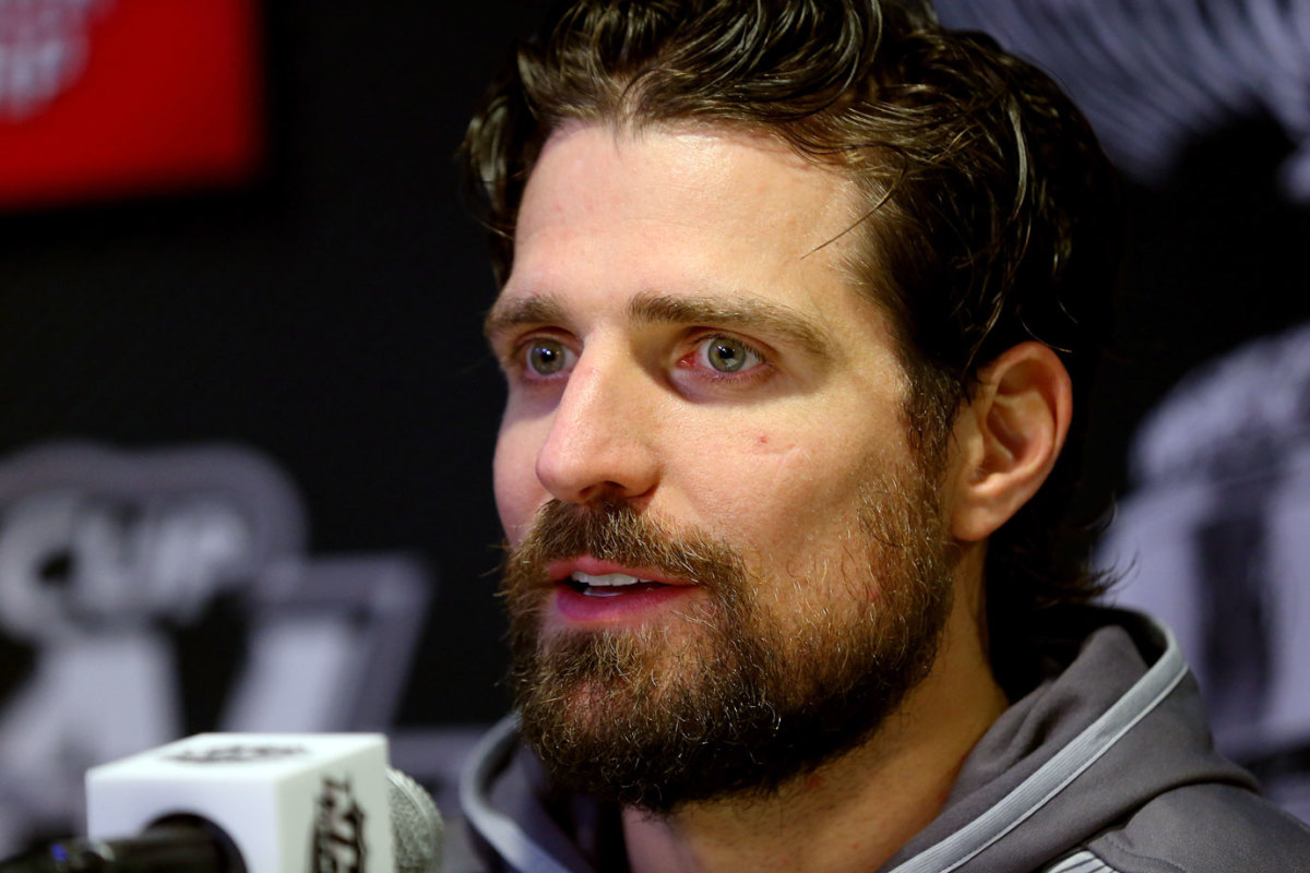 Patrick-Sharp-beard.jpg
