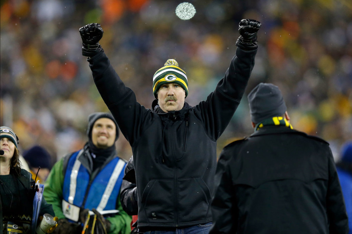 2012-will-ferrell-packers.jpg