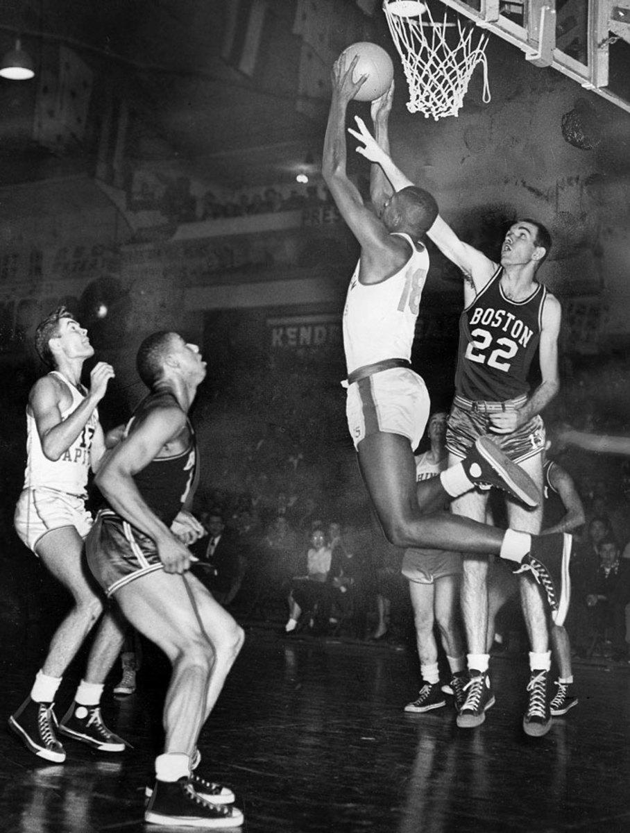 The First Black Players in the NBA (1950) •