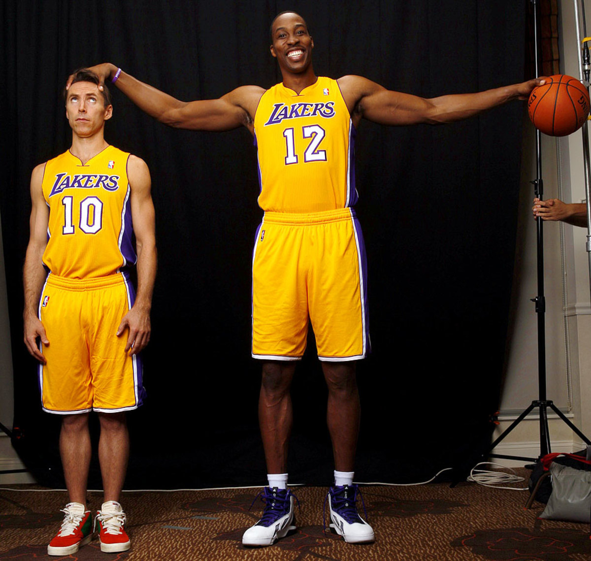 2012-Steve-Nash-Dwight-Howard-op3c-43502.jpg