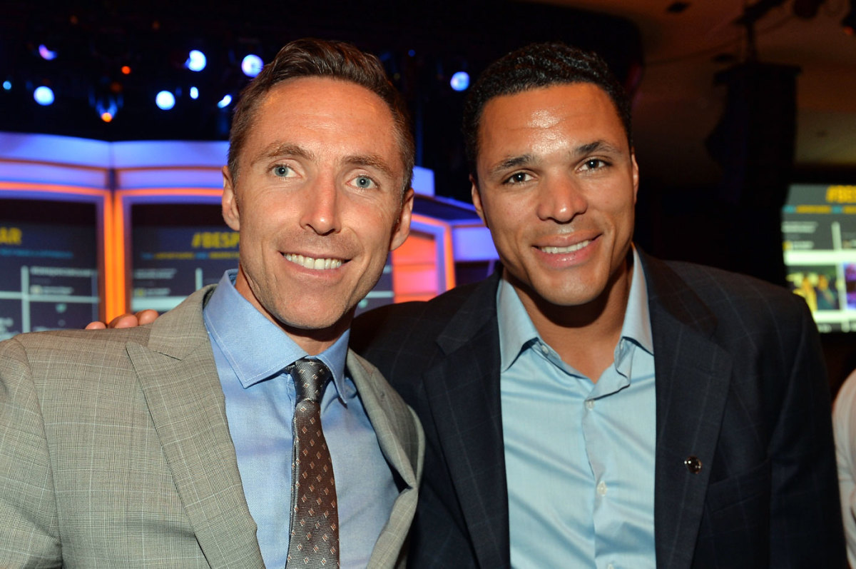 2014-0518-Steve-Nash-Tony-Gonzalez.jpg