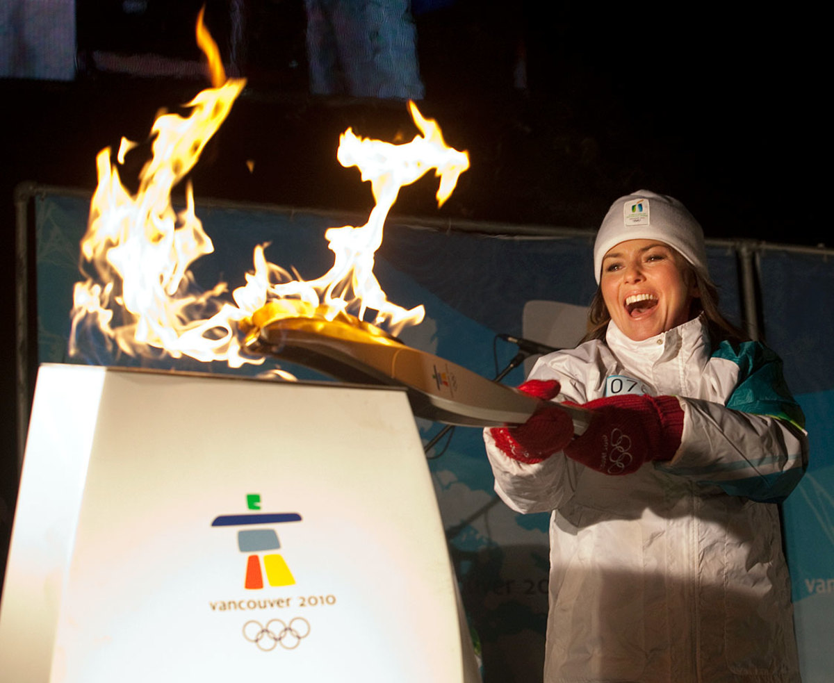2010-Shania-Twain-Vancouver-Winter-Olympics.jpg
