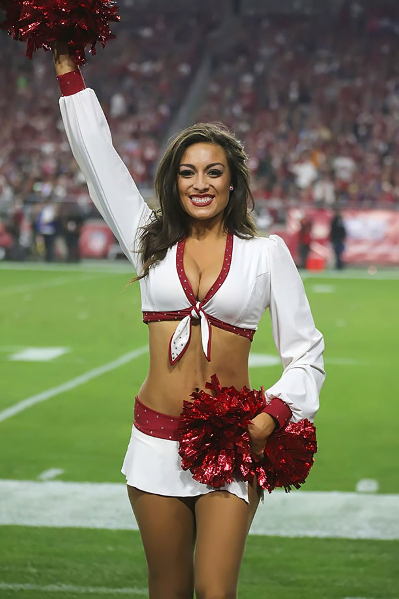 Arizona-Cardinals-cheerleaders-ZYP_4029.jpg