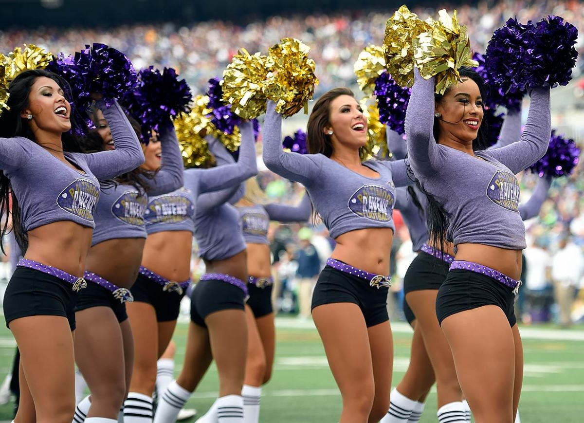 Baltimore-Ravens-cheerleaders-AP_833318535498.jpg