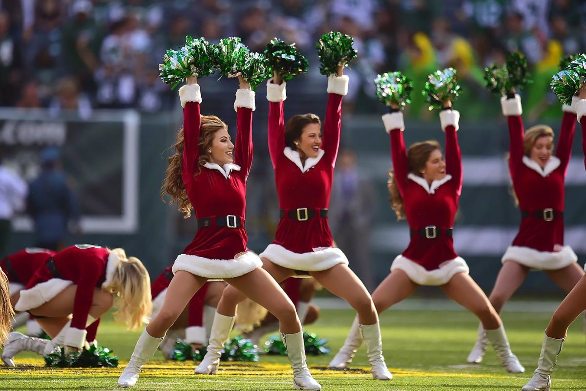 New-York-Jets-Flight-Crew-cheerleaders-X160203_TK1_00626.jpg