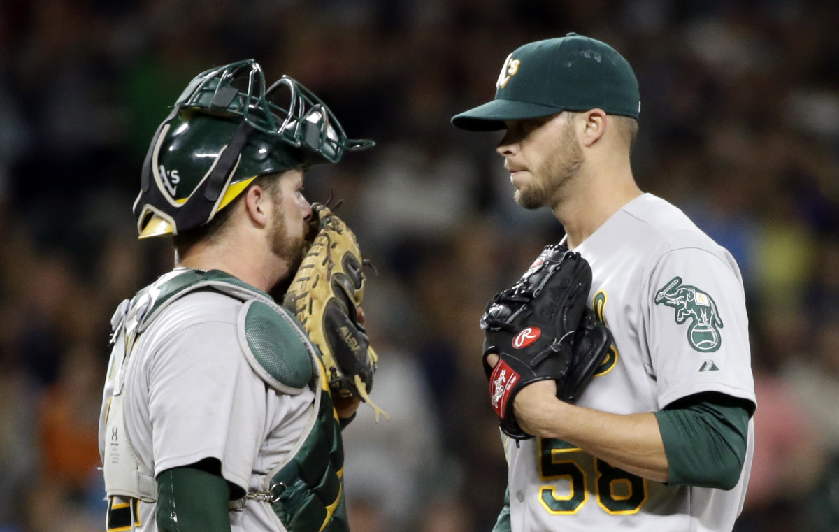 Morrison goes deep in 11th to give Seattle 43 win over A's Sports