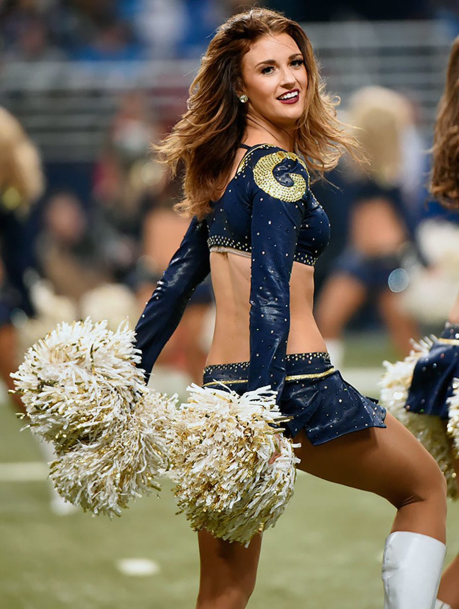 St-Louis-Rams-cheerleaders-AP_777687083283.jpg