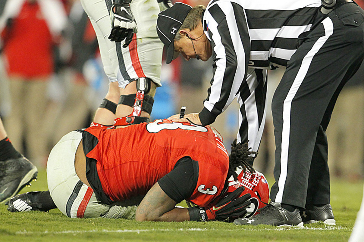 A torn ACL during a win over Auburn last November ended Gurley's collegiate career. (Todd Kirkland/Icon Sportswire)