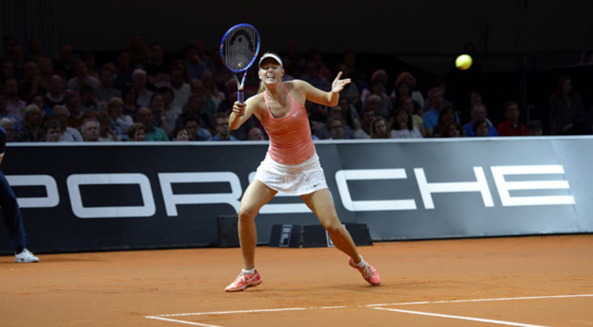 sharapova-kerber-stuttgart.jpg