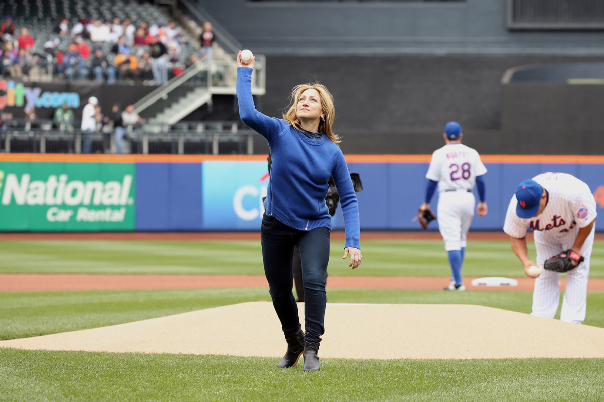 2015-0423-Edie-Falco-first-pitch.jpg