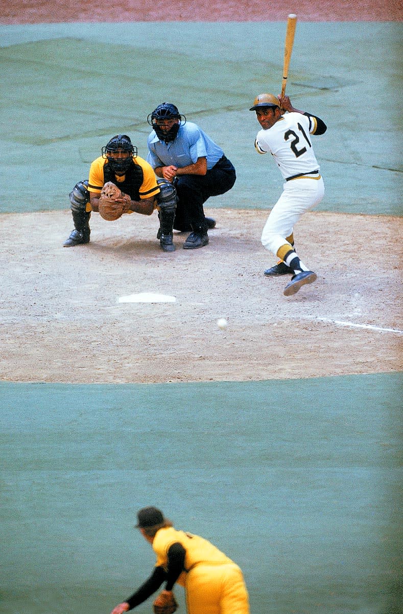 61-roberto-clemente-1972-fs.jpg