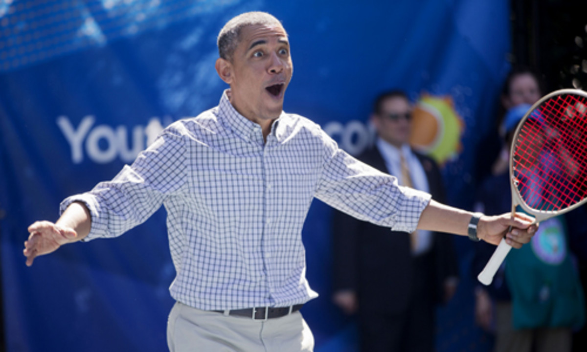 barack-obama-egg-roll-plays-tennis.jpg