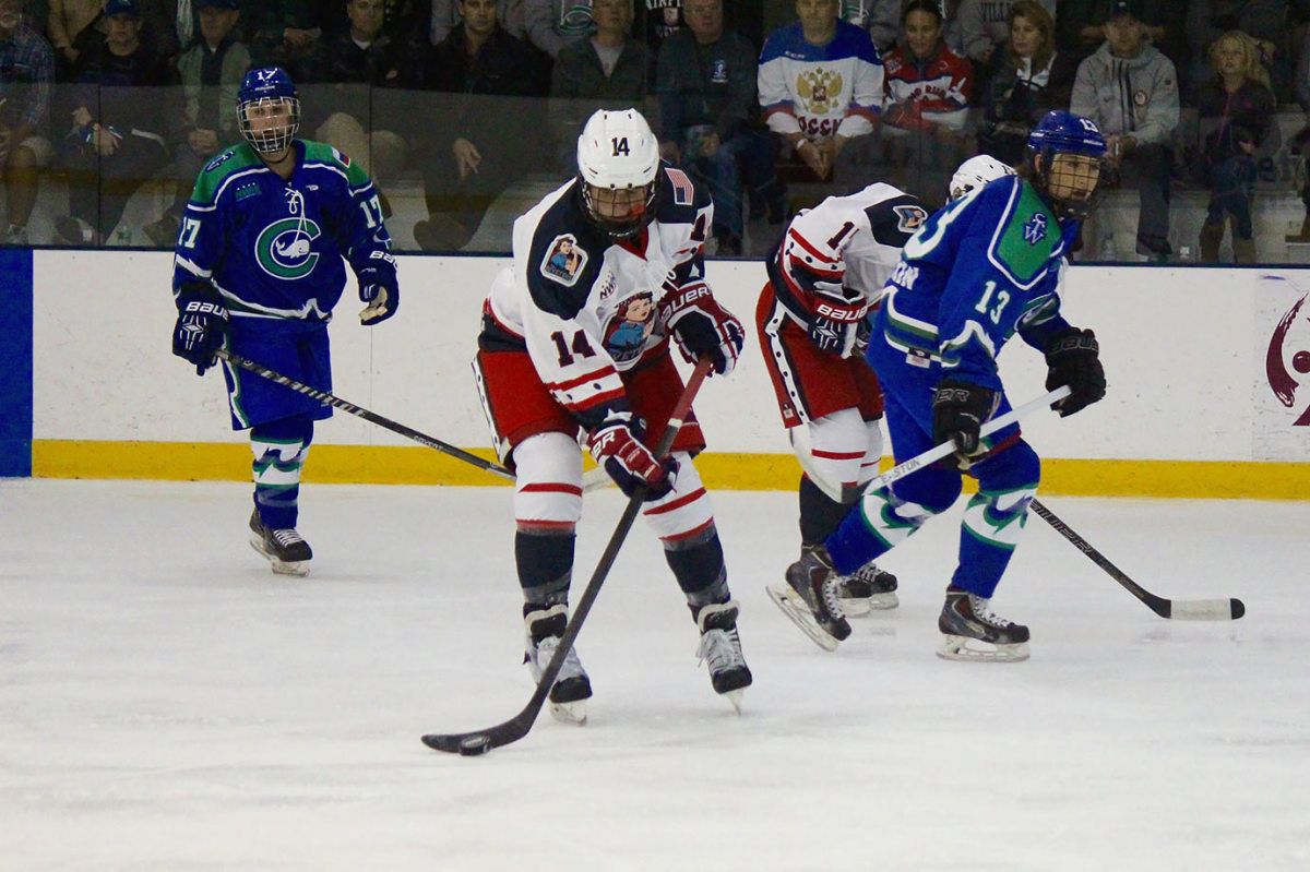 NWHL-Connecticut-Whale-New-York-Riveters-IMG_1957.jpg