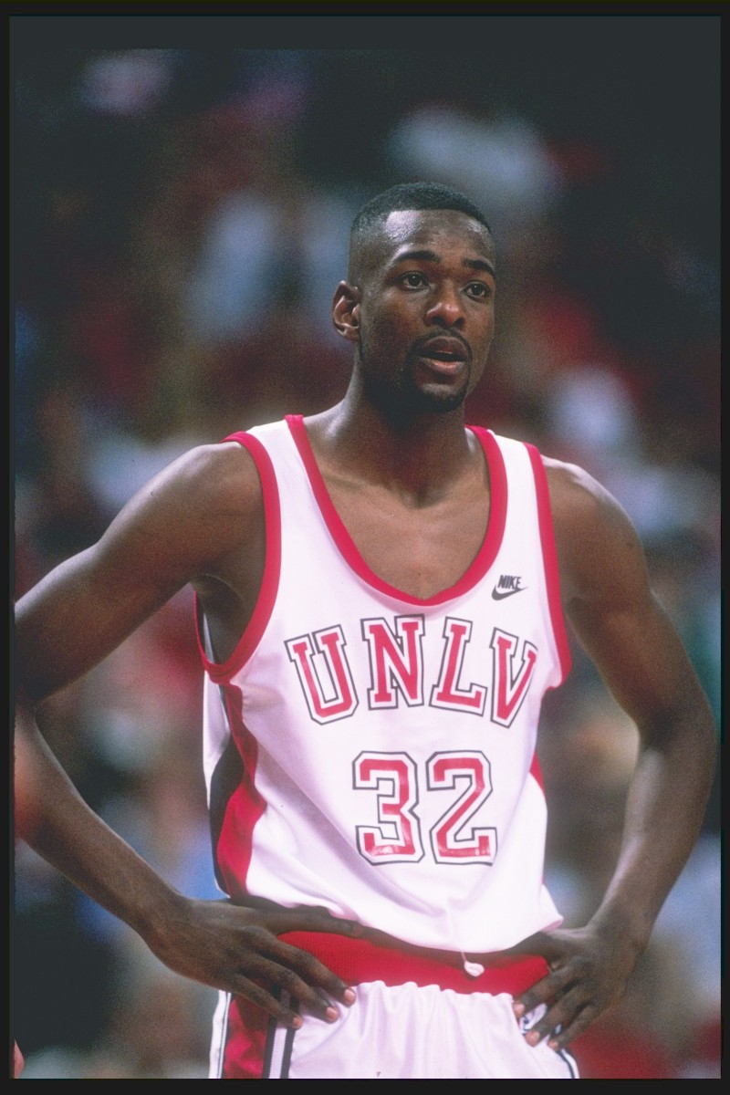 1989-90_UNLV_38511.jpg