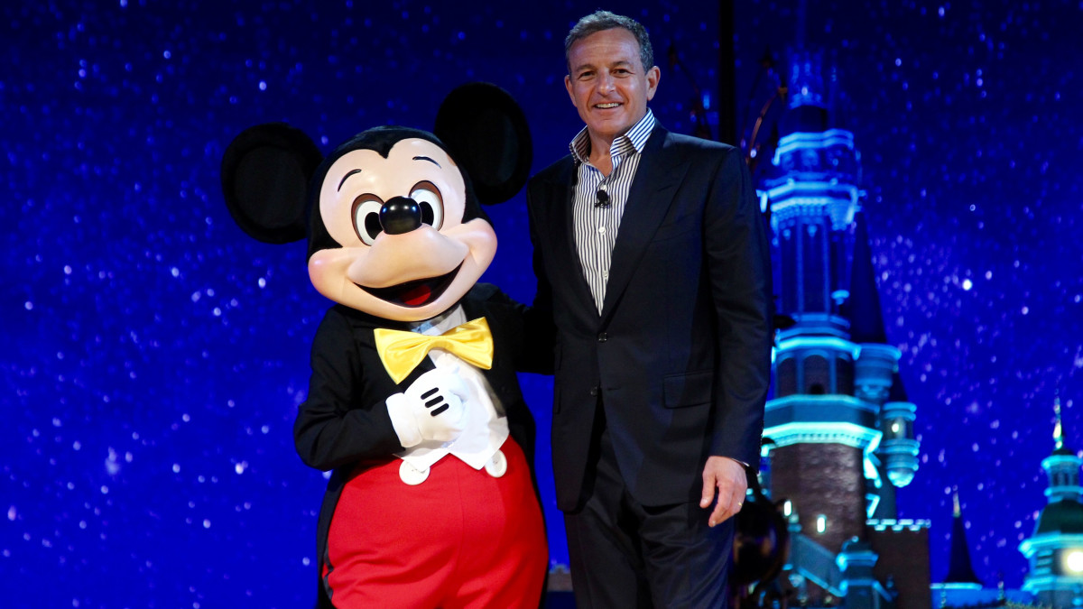 bob-iger-disney-nfl-expansion-la.jpg