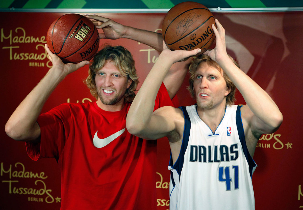 dirk-nowitzki-wax-figure.jpg