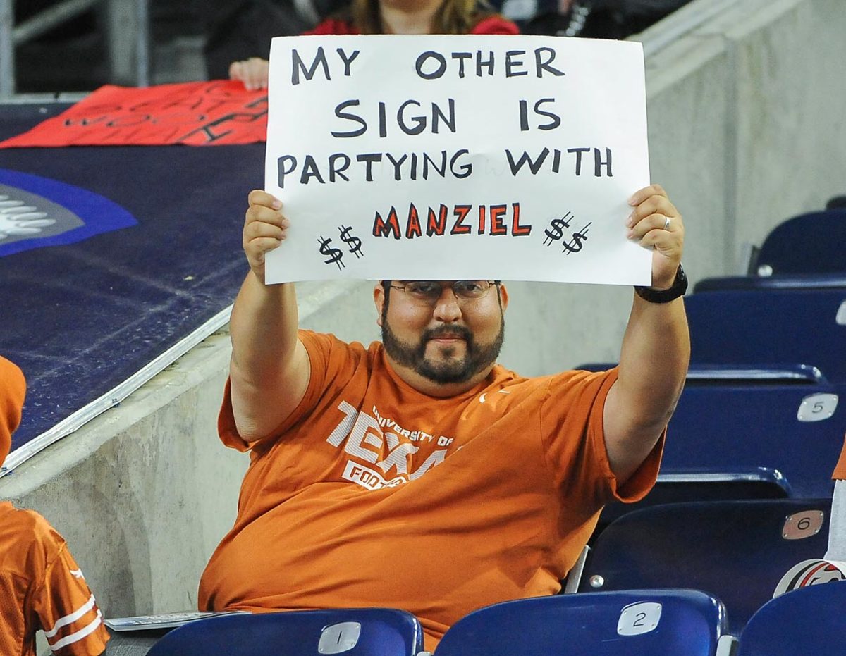 texas-fan.jpg