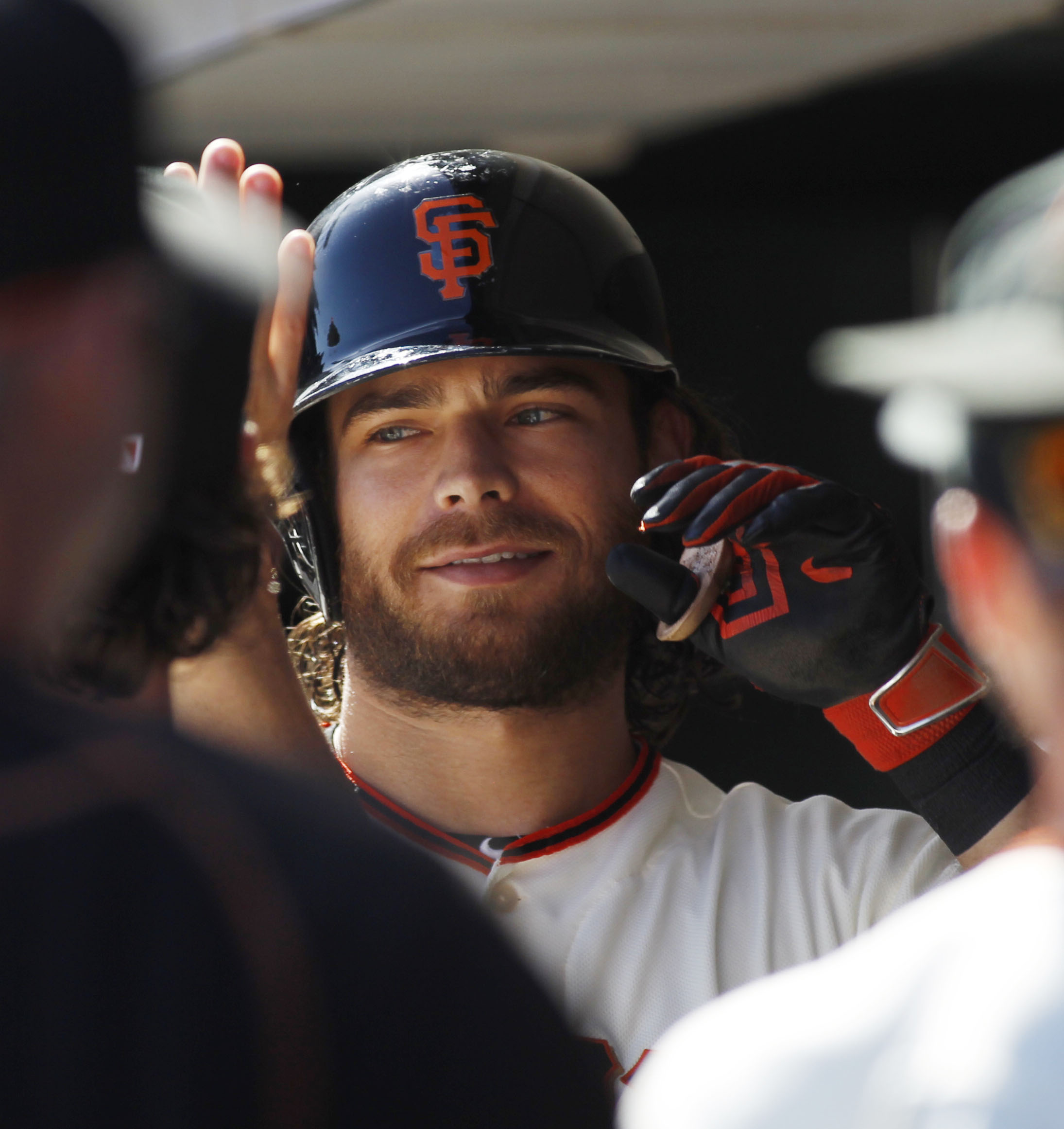 Giants sign shortstop Brandon Crawford for 6 years - Sports Illustrated