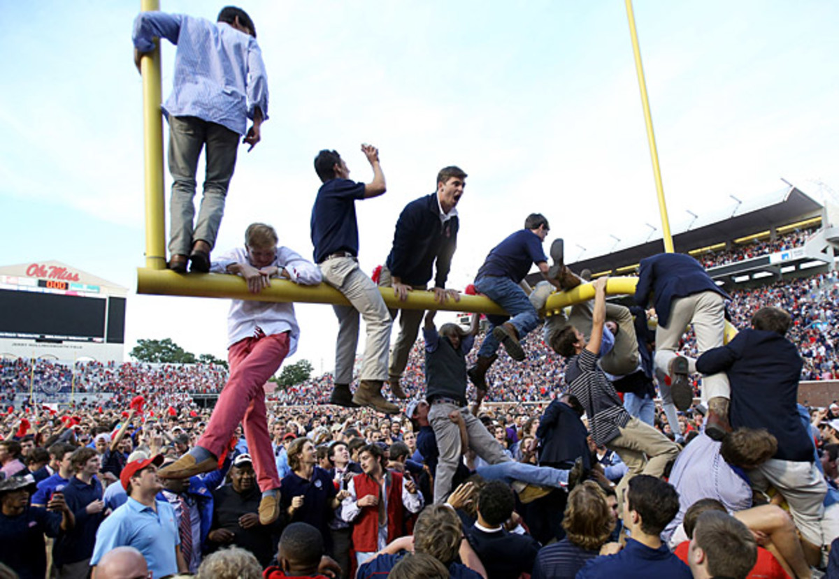 ole miss crowd inline