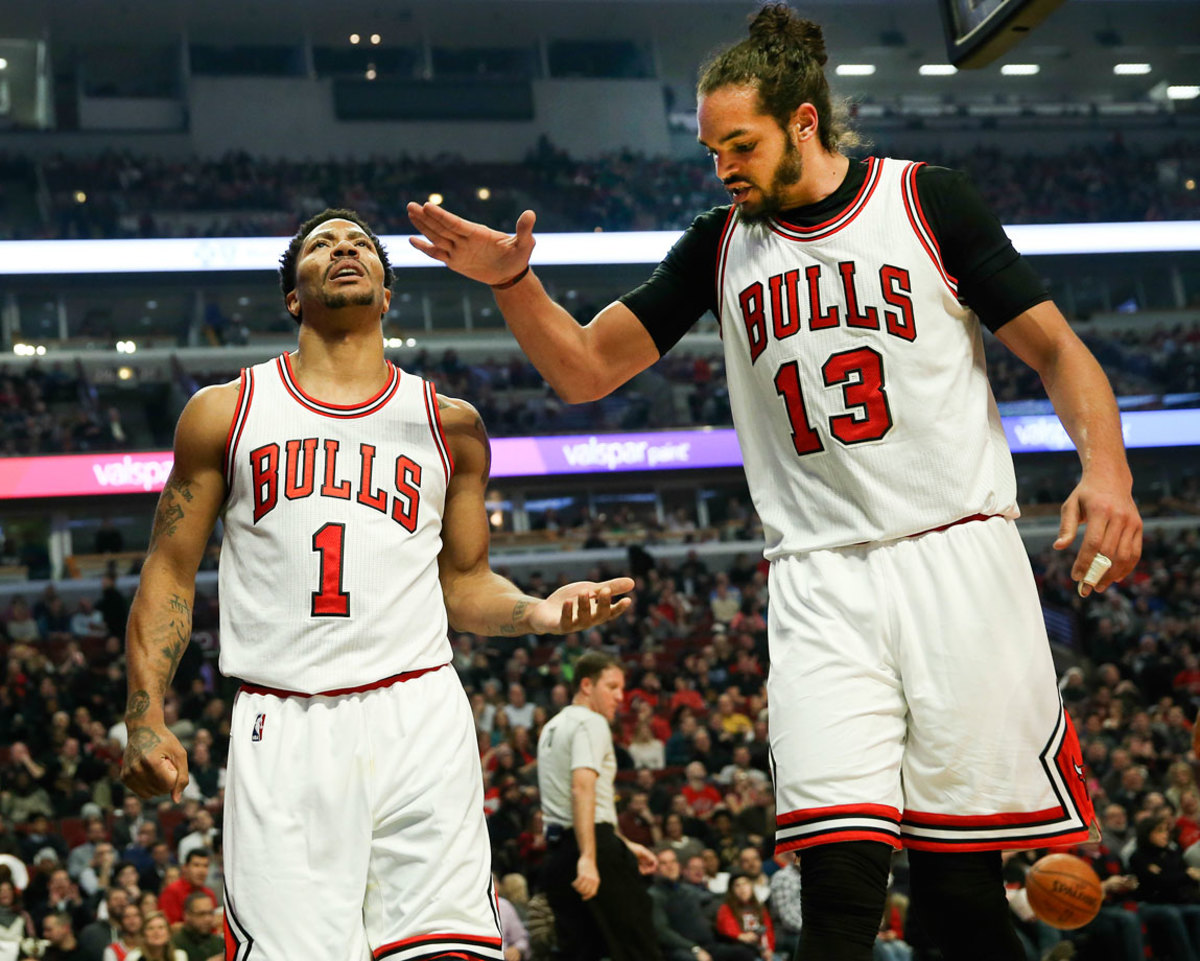 14-Chicago-Bulls-Derrick-Rose-Joakim-Noah.jpg