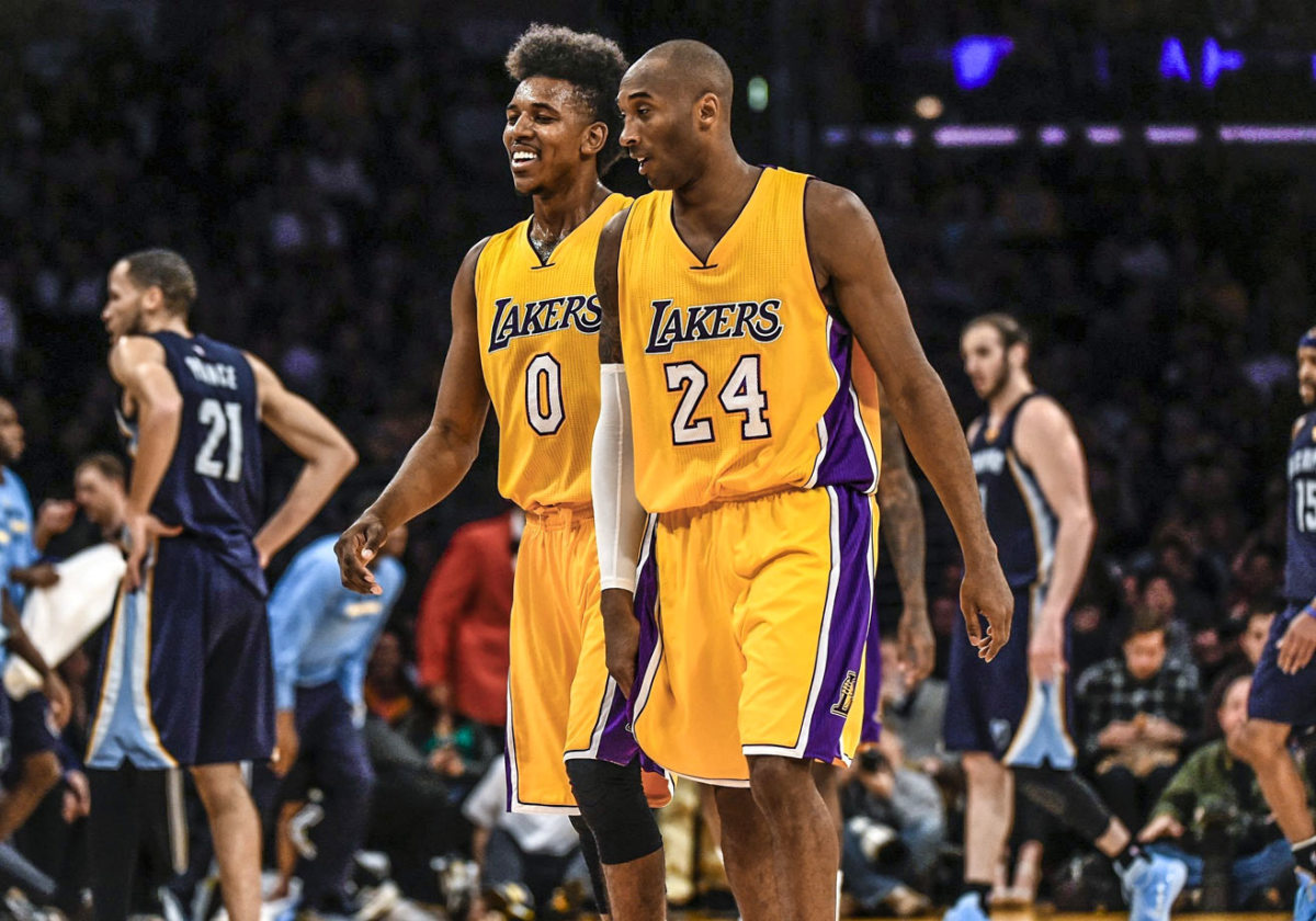 06-Los-Angeles-Lakers-Kobe-Bryant-Nick-Young-X159094_TK1_1483.jpg