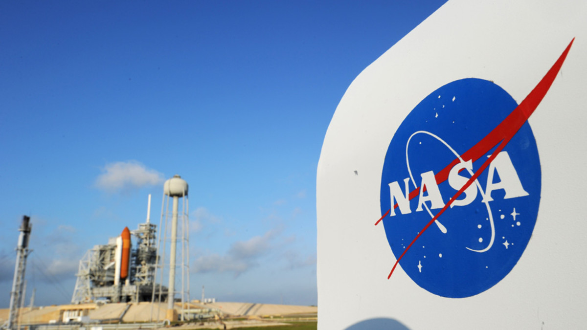 NASA posts job opening for flag football referee Sports Illustrated