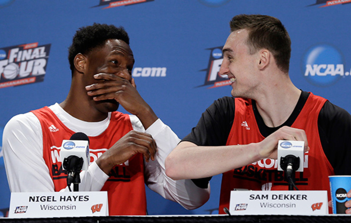 nigel-hayes-wisconsin-podium.jpg