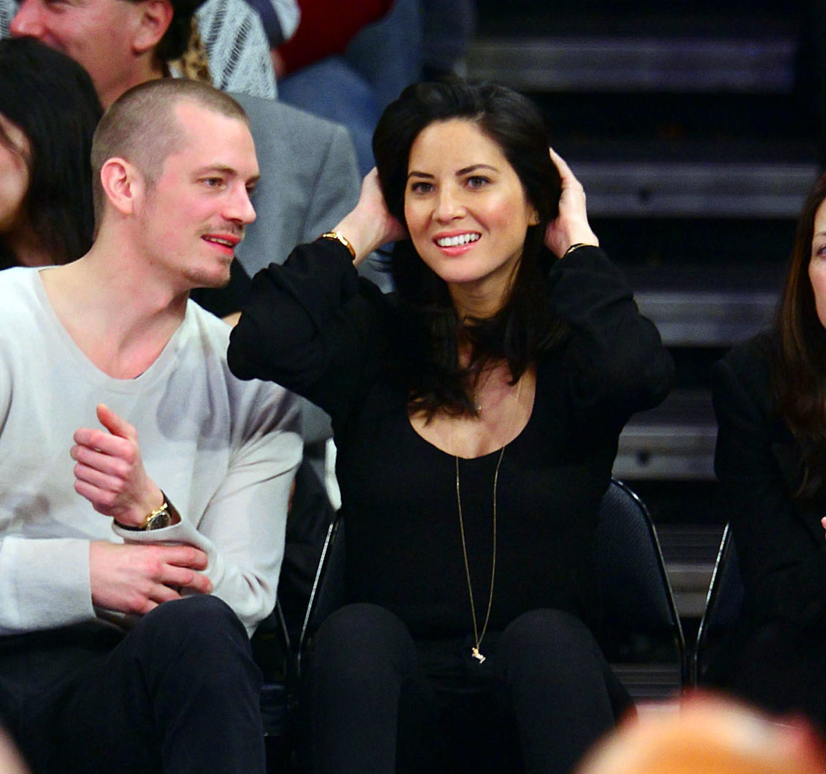 2013-1214-Joel-Kinnaman-Olivia-Munn.jpg
