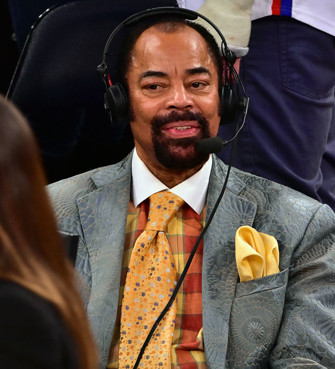 2015-1221-Walt-Clyde-Frazier-suit.jpg