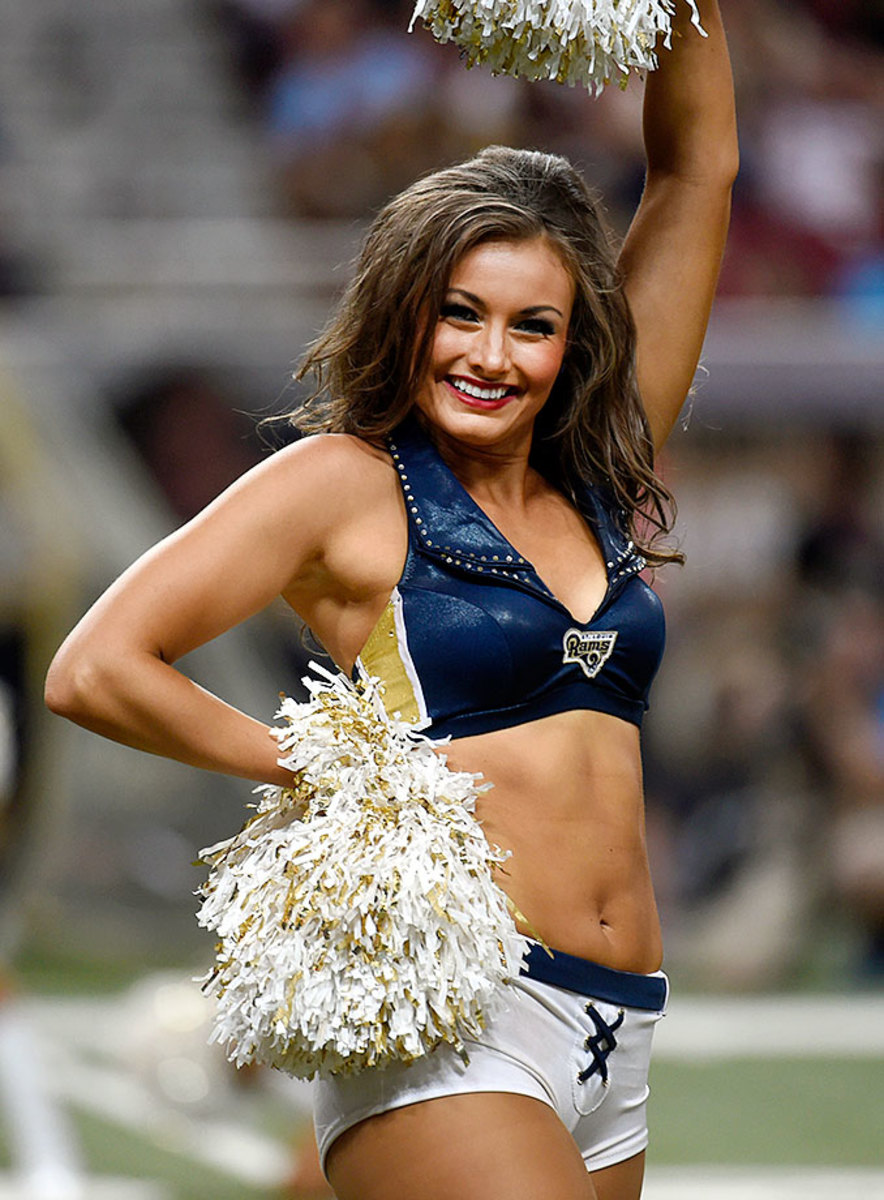 St-Louis-Rams-cheerleaders-AP_465285005319.jpg