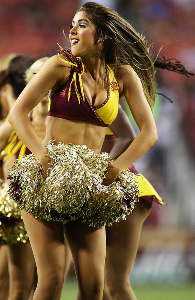 Washington-Redskins-cheerleaders-Washington-Redskins-cheerleaders-DAW1509030024Jaguars_at_Redskins.jpg