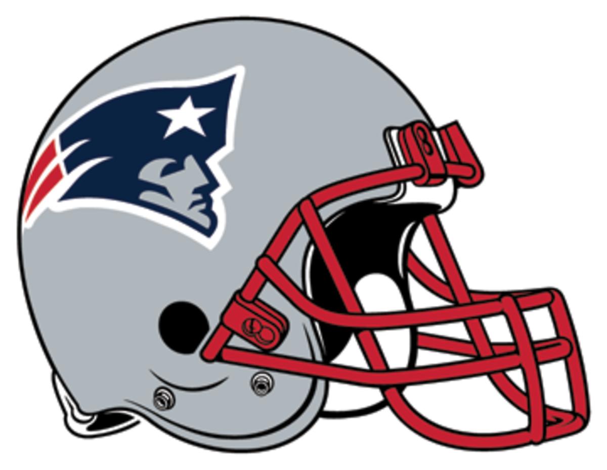 patriots-helmet-360
