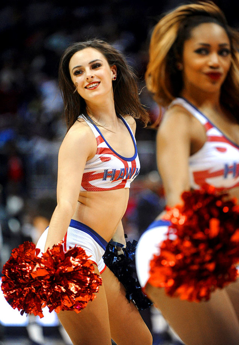 Atlanta-Hawks-Cheerleaders-37da35c85fb046439488e03de14b90df-0.jpg