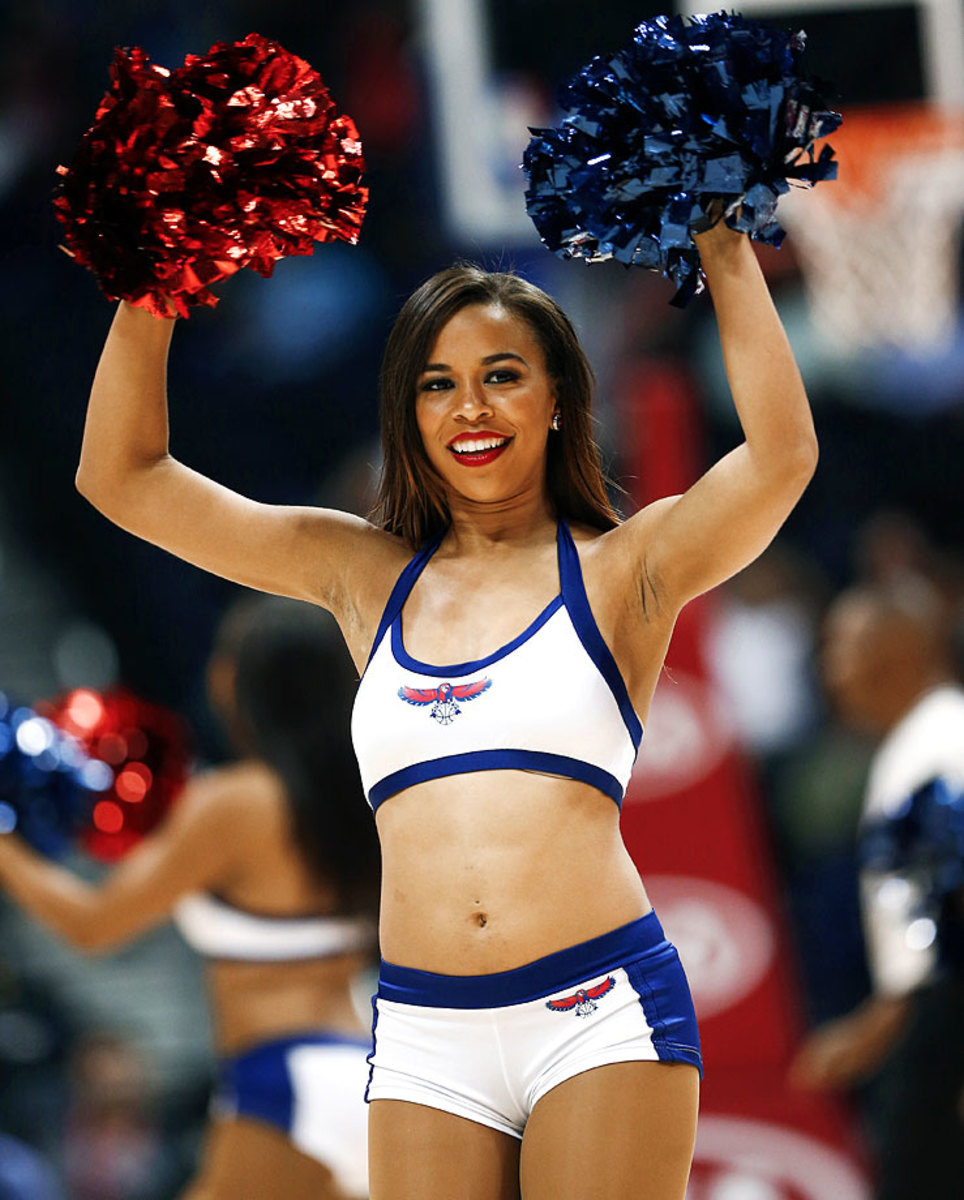 Atlanta-Hawks-Cheerleaders-2242237f102045ba89f3f3cfcfa28f07-0.jpg