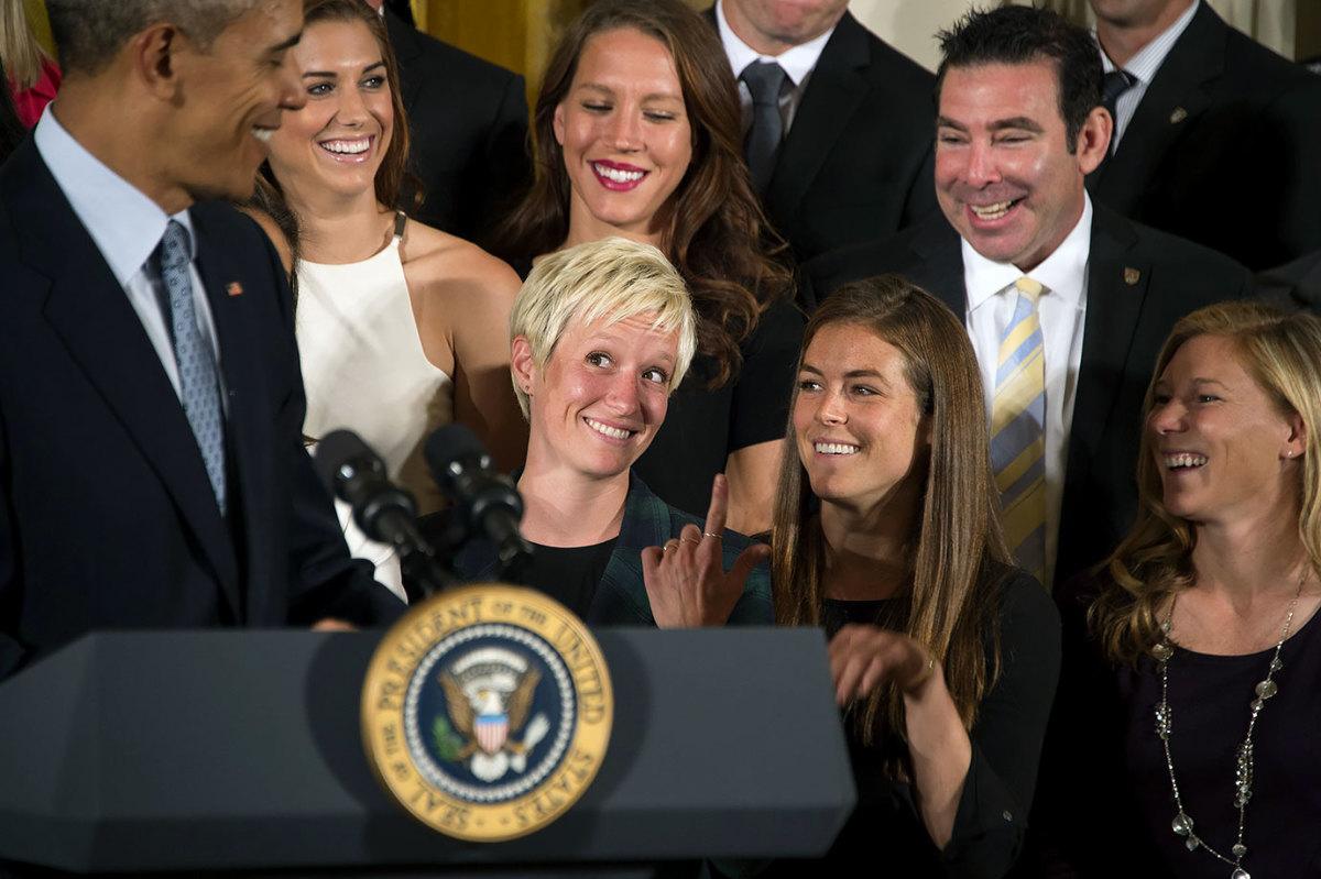 President-Barack-Obama-USWNT-Megan-Rapinoe-494481842_master.jpg