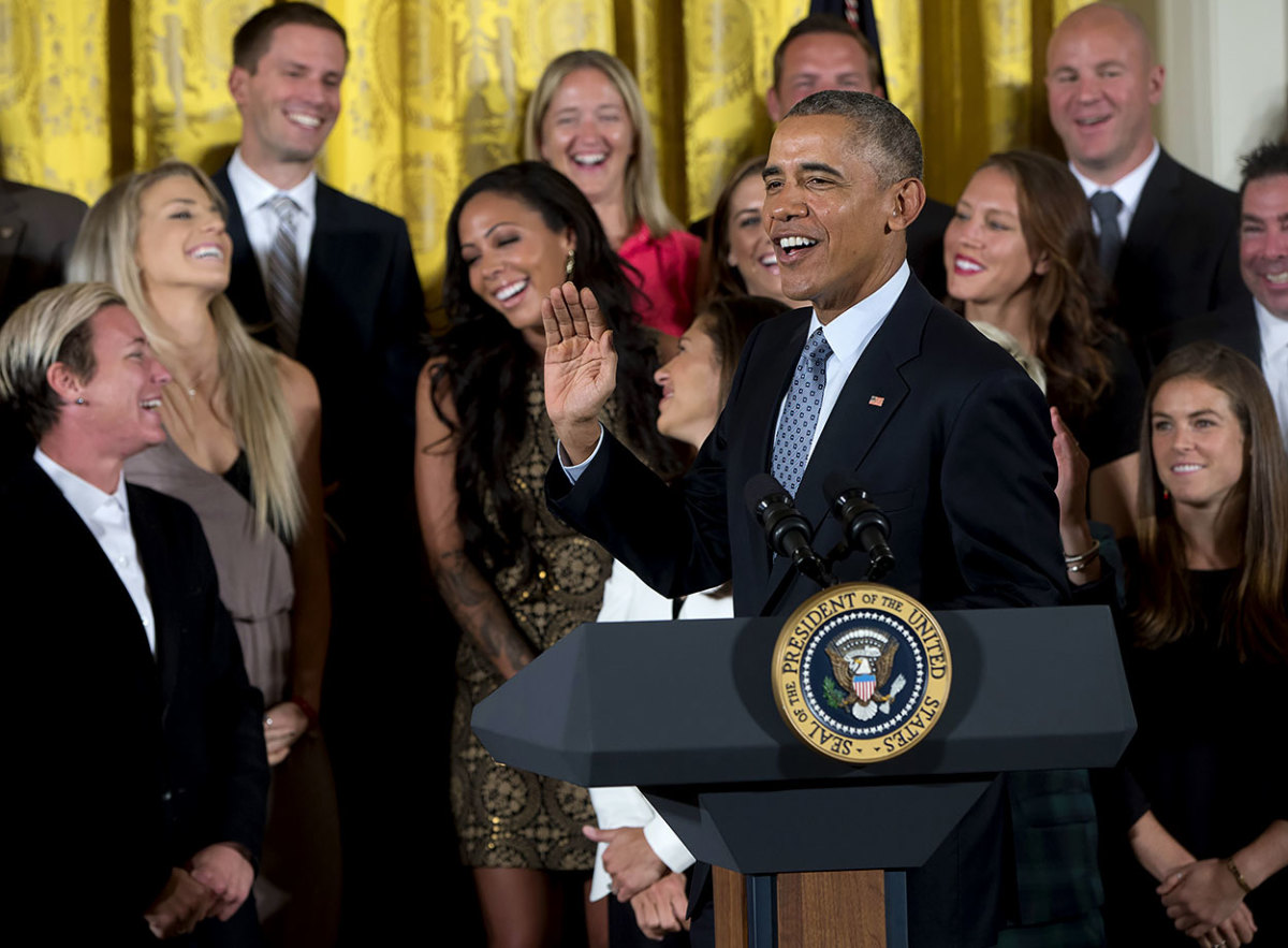 President-Barack-Obama-USWNT-e9a869006b2246d4beb344f5645d2564-0.jpg