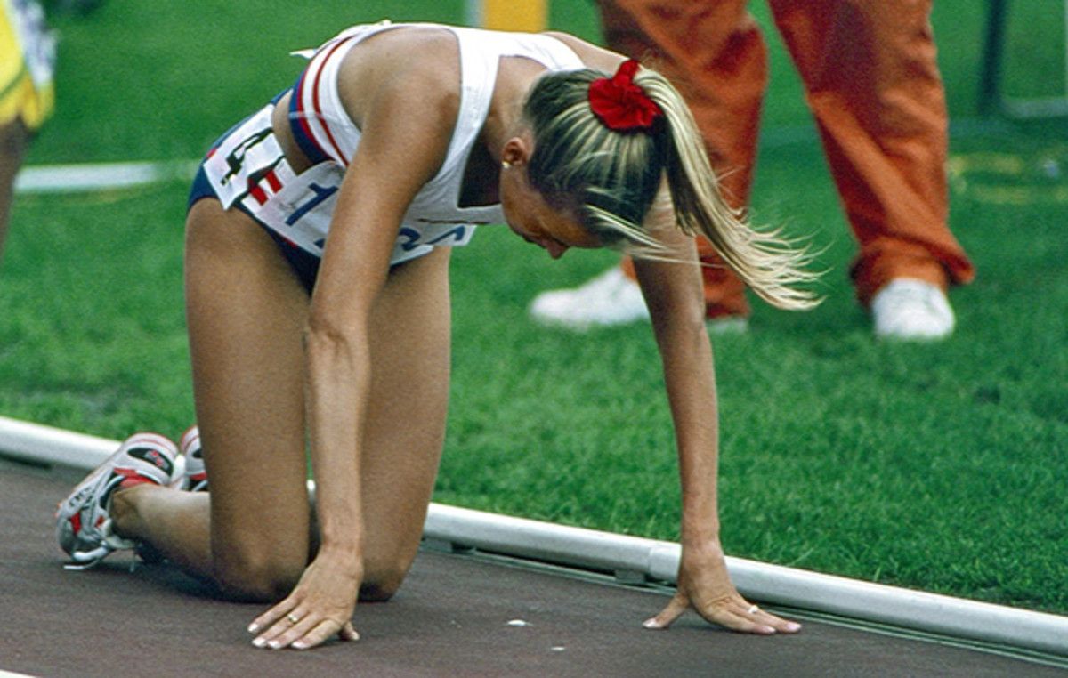 With leaden legs, Hamilton came in last in her 1,500-meter preliminary in Barcelona.