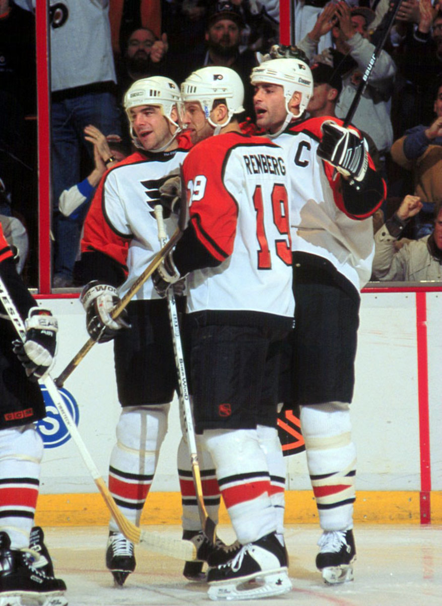 Legion-of-Doom-John-LeClair-Mikael-Renberg-Eric-Lindros.jpg