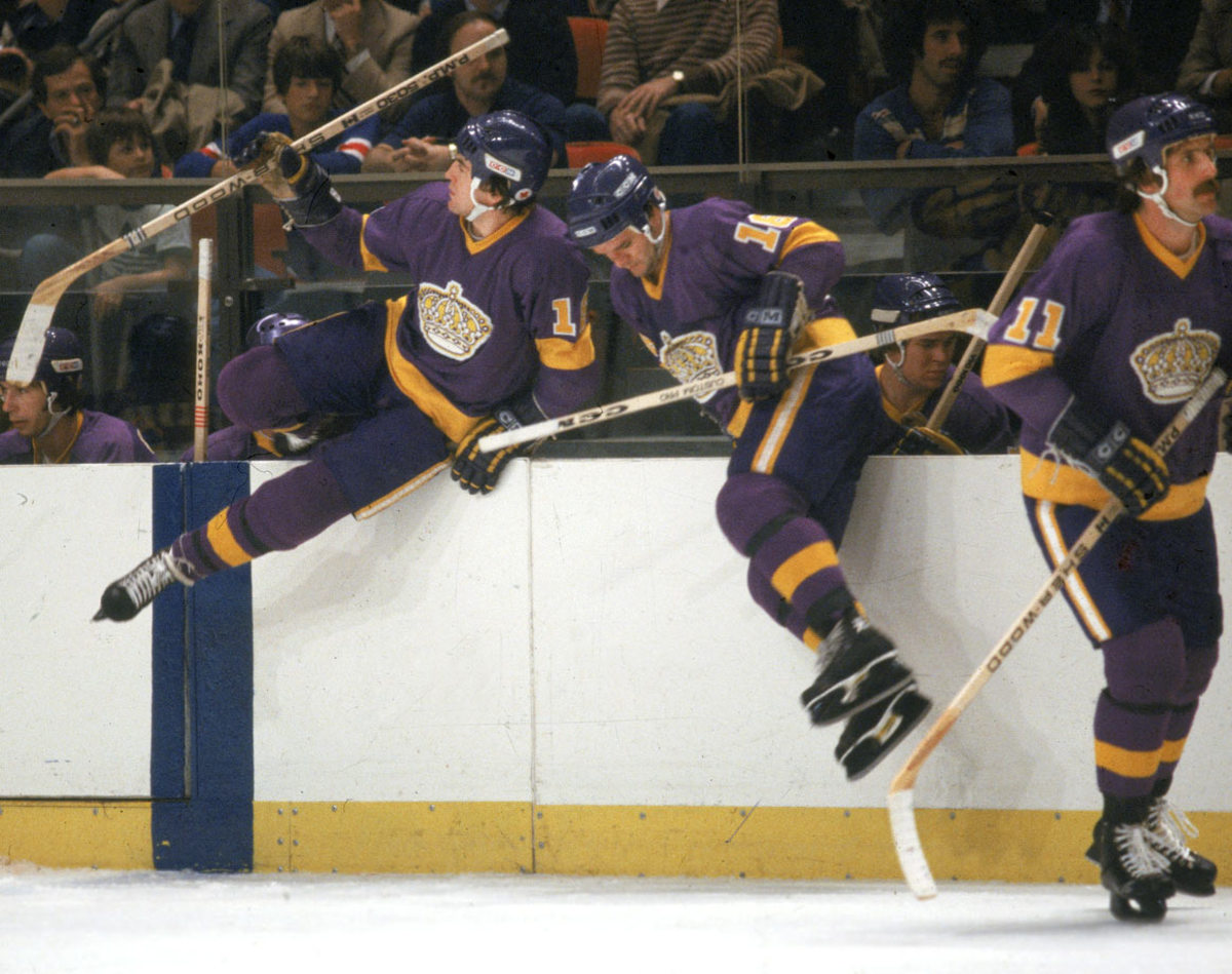 Triple-Crown-Line-Dave-Taylor-Marcel-Dionne-Charlie-Simmer.jpg