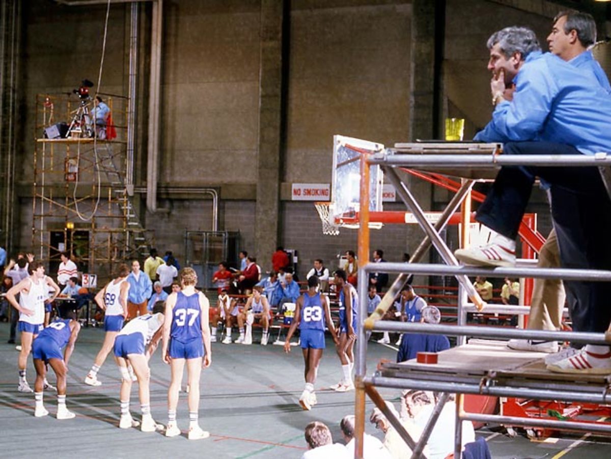 140430121327-1984-olympic-basketball-dotcom125-single-image-cut.jpg