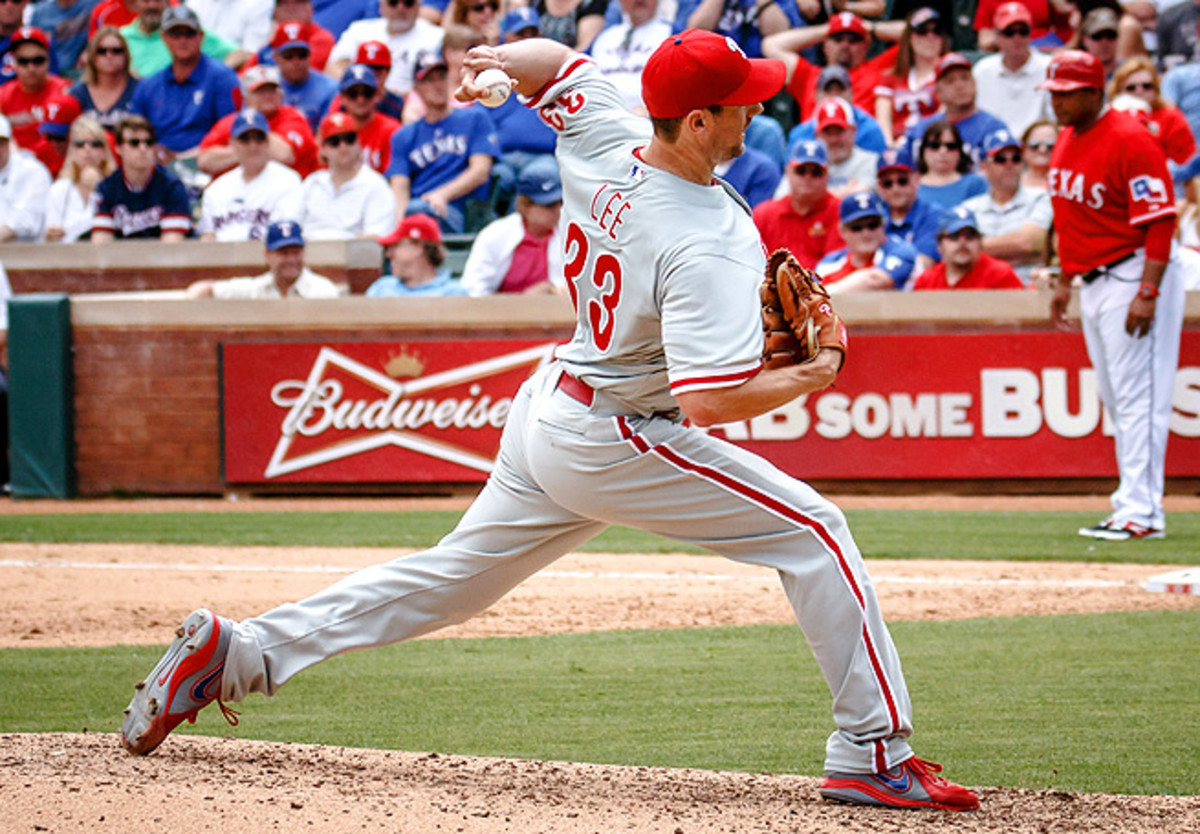 The Rangers took advantage of Cliff Lee, getting 11 hits and eight earned runs in five innings.