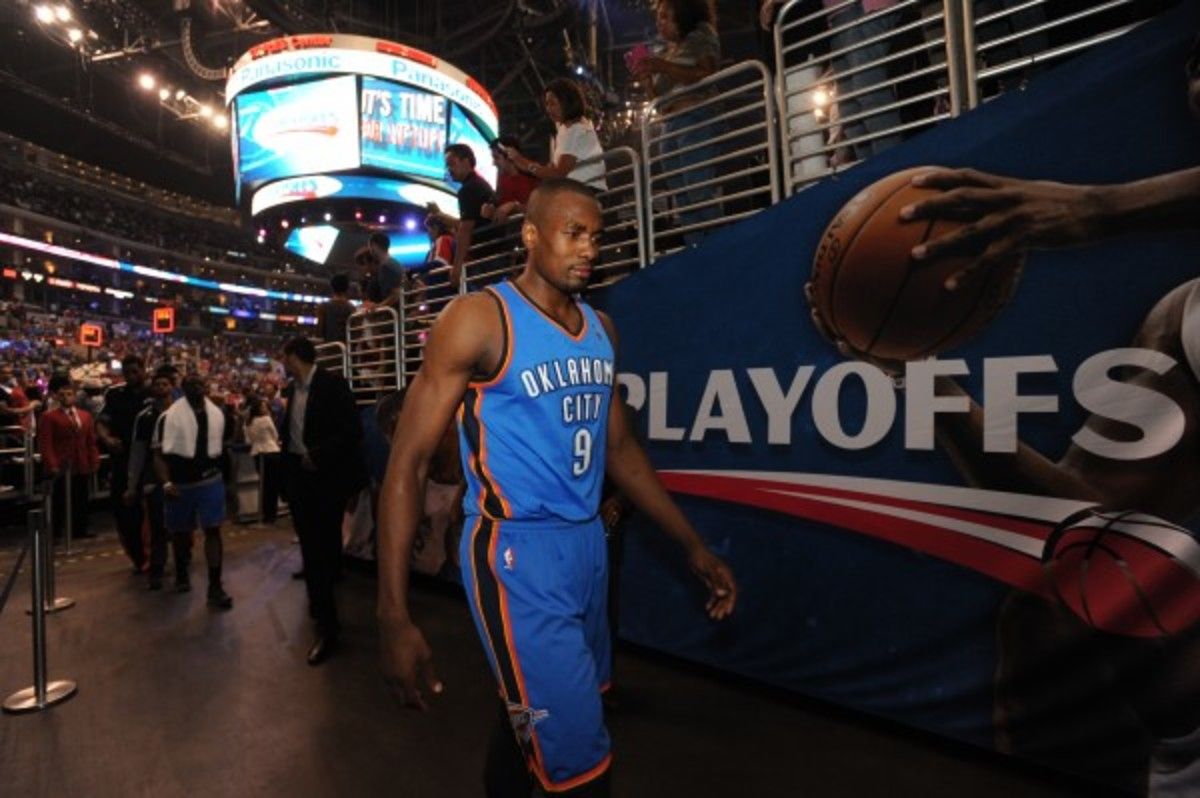 The Spurs scored 66 points in the paint in their Game 1 victory over the Thunder. (Juan Ocampo/Getty Images)