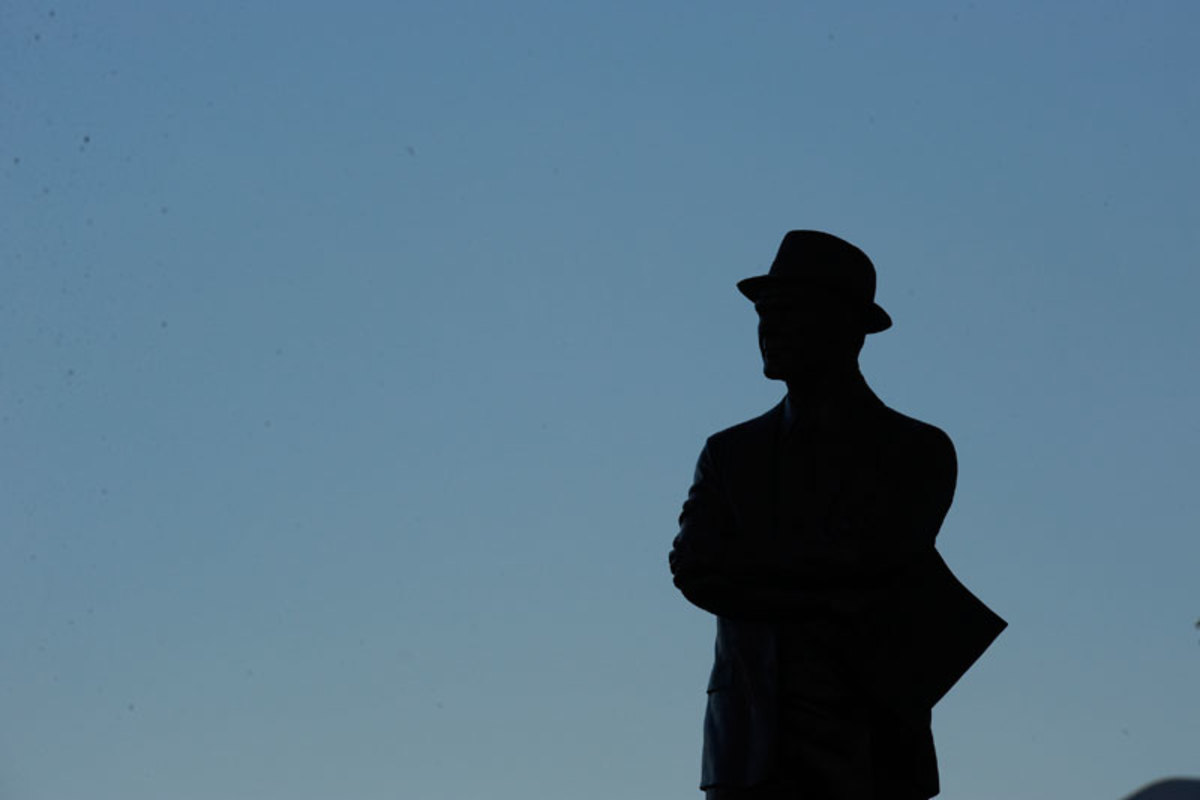 tom-landry-2010-br.jpg