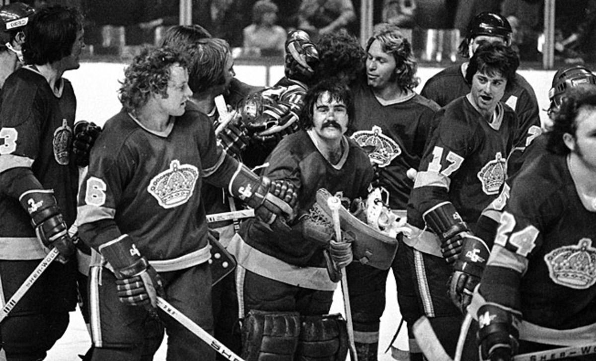 Rogie Vachon (center) and the Kings looked and played like the Charlestown Chiefs of Slap Shot fame.